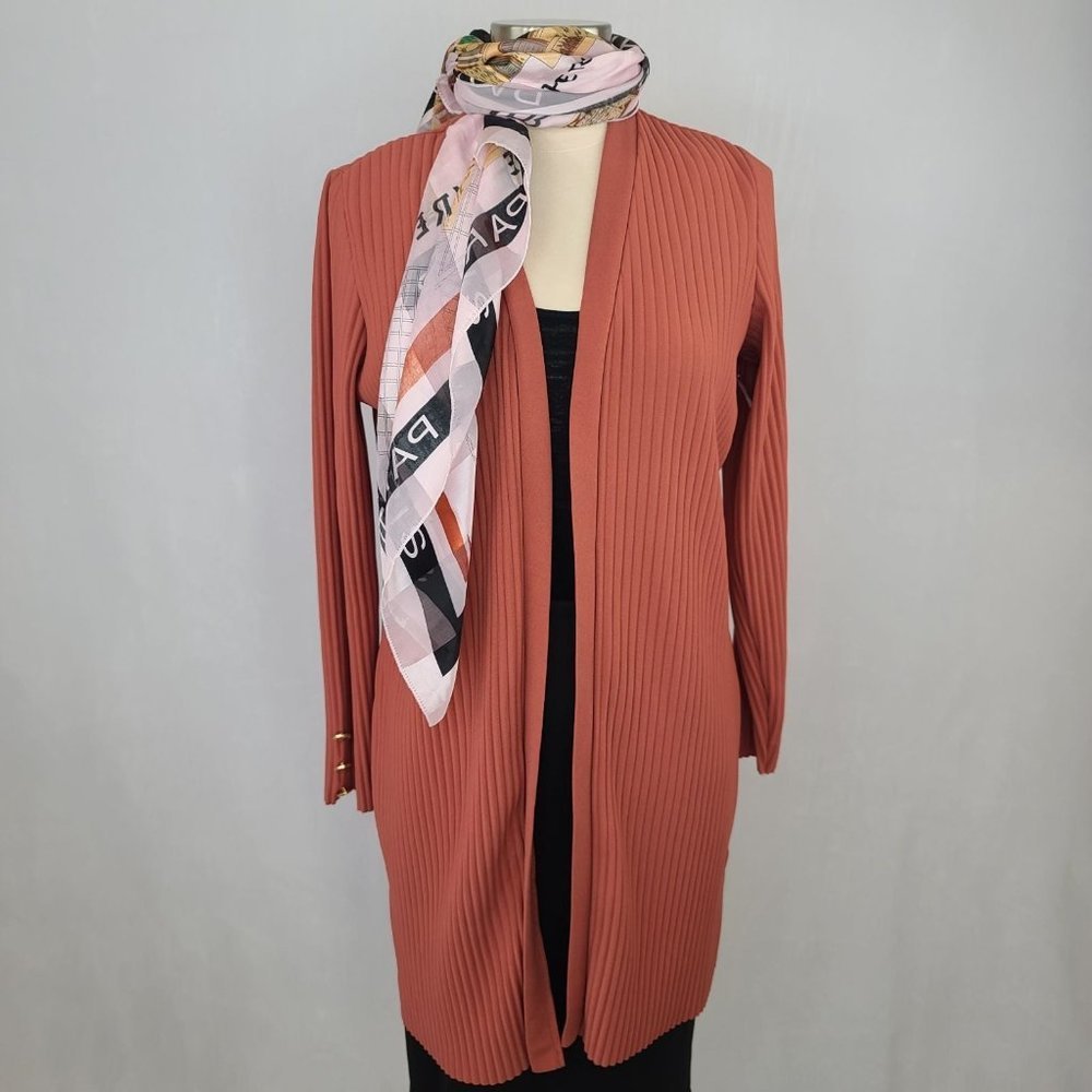 Cardigan - Picture 3 of 10